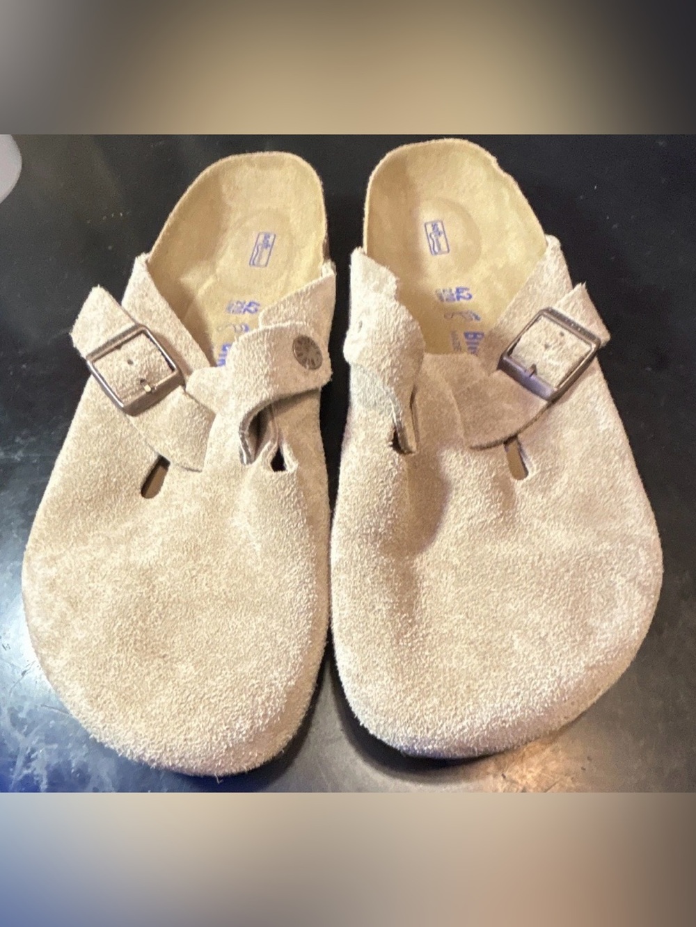 Birkenstock Beige Suede Slip-On Buckle Sandals Adjustable
Strap EU 42 M 9/W 11